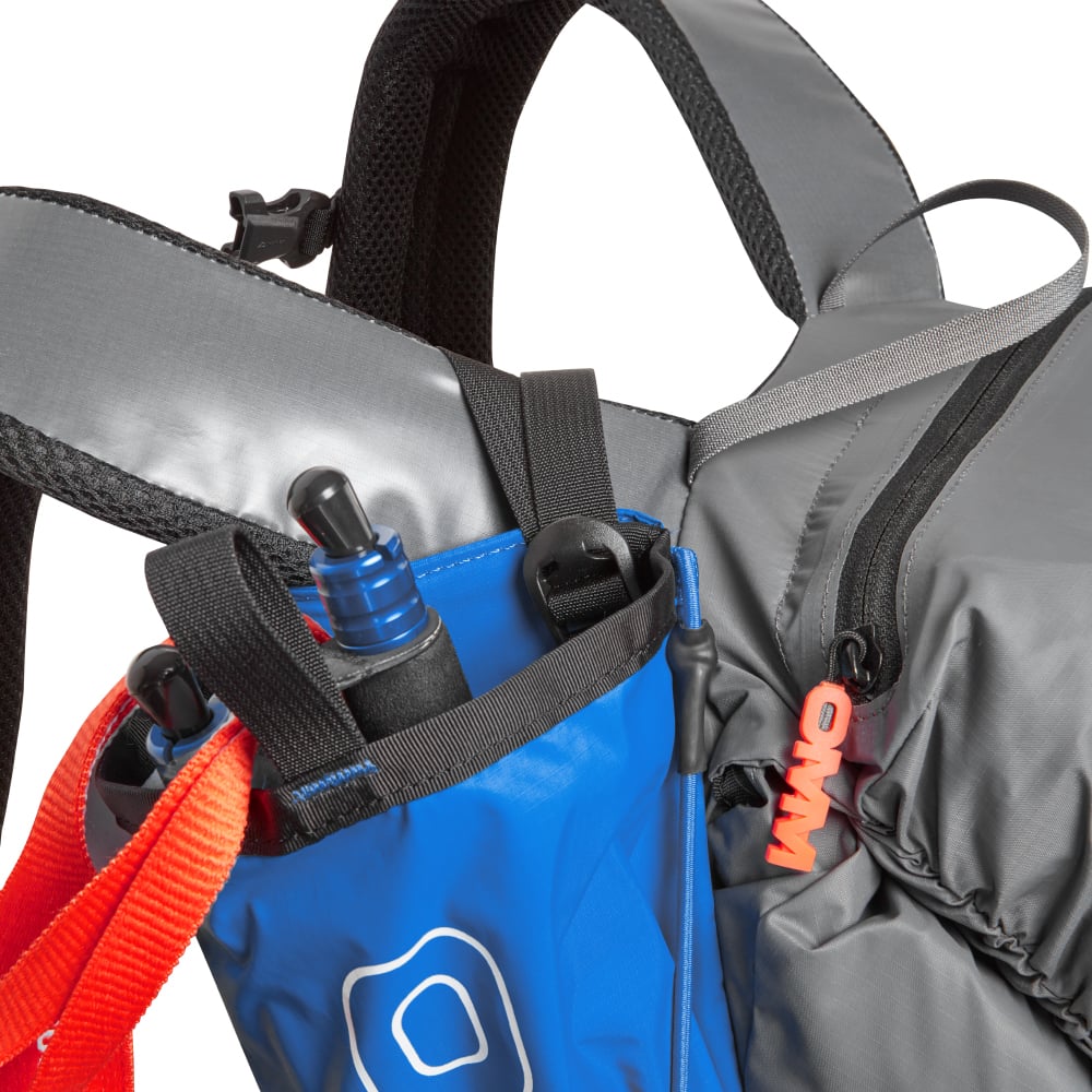 OG052_Poles_Pod_Blue_On_Pack detail 02