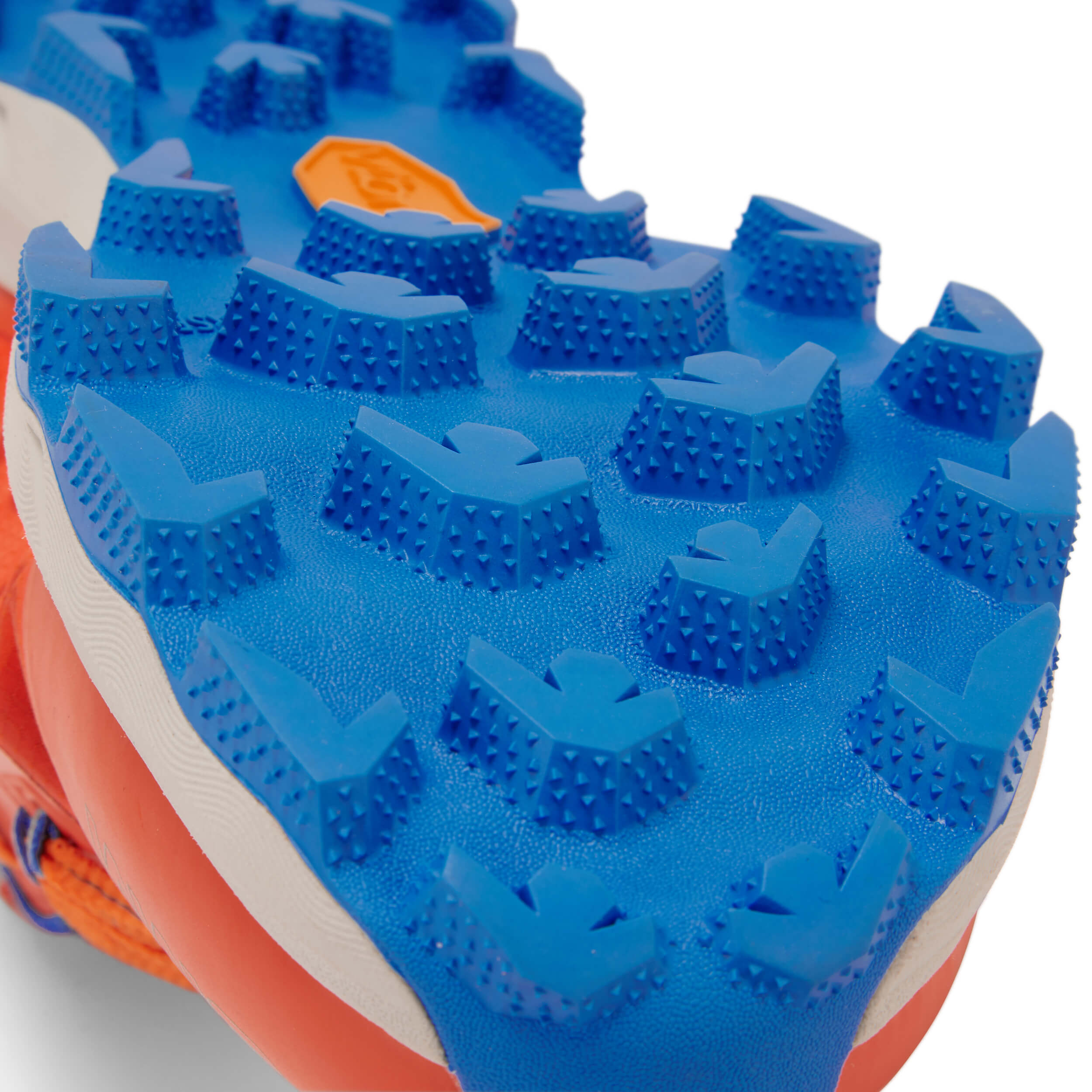 OSR01_Fell_Shoe_Orange_Sole_Detail_Front